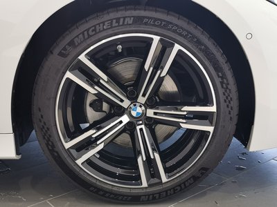 2025 BMW 3 SERIES 缩略图 20