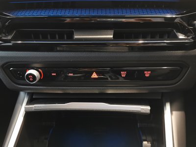 2025 BMW 3 SERIES 缩略图 36