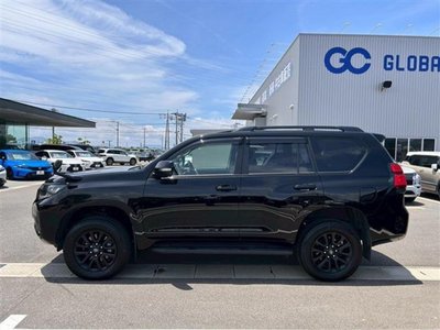 TOYOTA LAND CRUISER PRADO - 9