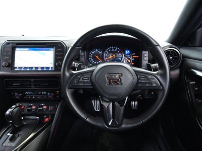 2024 Nissan GT-R 照片 10