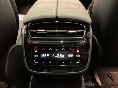 صورة مصغرة 12 لـ 2023 Mercedes-BENZ EQS