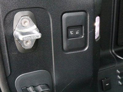2024 LAND Rover DEFENDER 缩略图 19