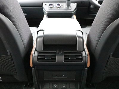 2024 LAND Rover DEFENDER 缩略图 26