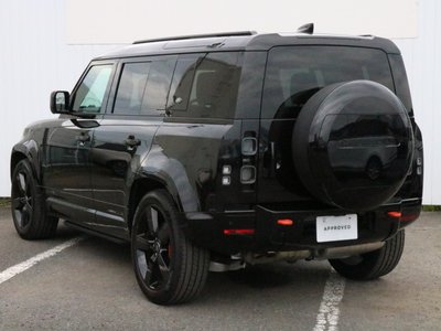 LAND ROVER DEFENDER - 2