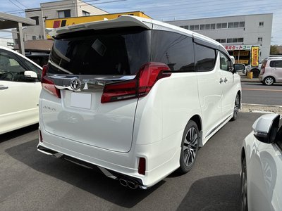 TOYOTA ALPHARD - 8