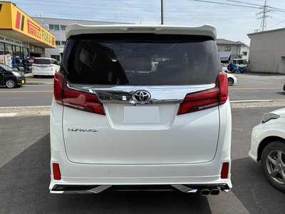 TOYOTA ALPHARD - 9