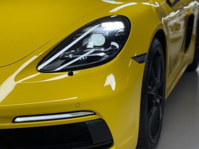 صورة مصغرة 17 لـ 2021 Porsche 718