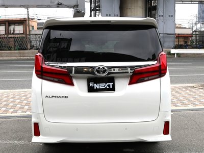 TOYOTA ALPHARD - 10