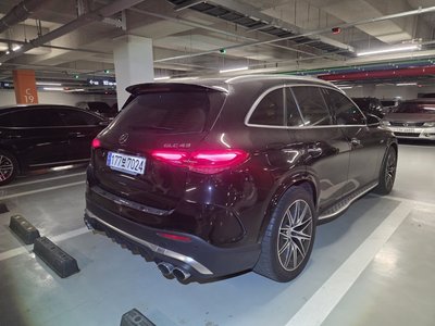MERCEDES-BENZ GLC - 3