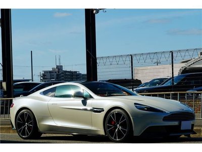 ASTON MARTIN VANQUISH - 3