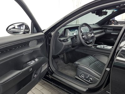 صورة 10 لـ 2023 Genesis G90 (RS4)