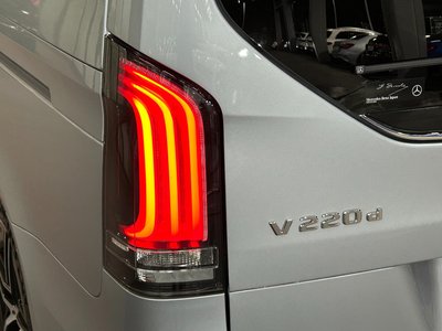 MERCEDES-BENZ V-CLASS - 10