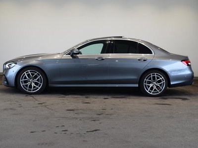 2022 Mercedes-BENZ E-CLASS — фото 3
