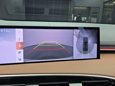 2024 Genesis GV70 thumbnail 21