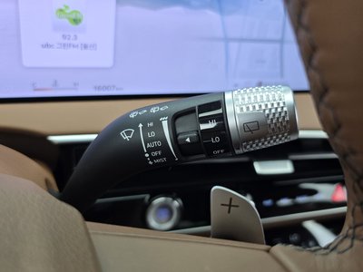 2024 Genesis GV70 thumbnail 26