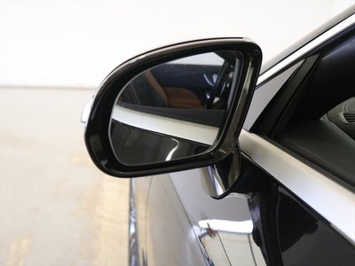 MERCEDES-BENZ E-CLASS - 10