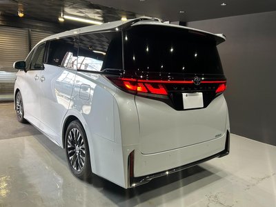 TOYOTA VELLFIRE - 5