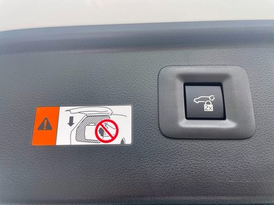 2025 Toyota VELLFIRE thumbnail 41