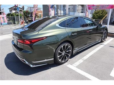 LEXUS LS - 7