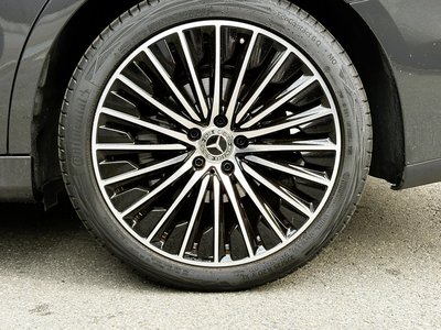 صورة مصغرة 21 لـ 2025 Mercedes-BENZ E-CLASS