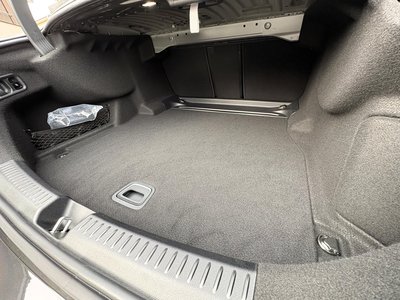 صورة مصغرة 16 لـ 2025 Mercedes-BENZ E-CLASS