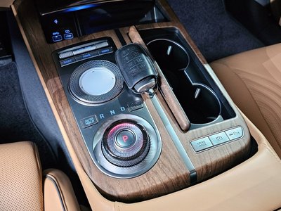 GENESIS G80 (RG3) - 9