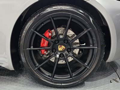 صورة 8 لـ 2021 Porsche 718