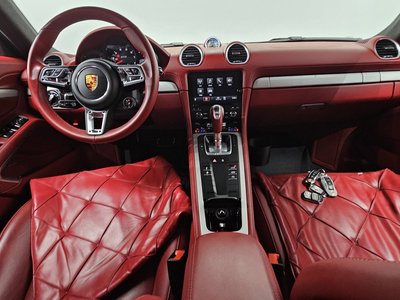 صورة 5 لـ 2021 Porsche 718