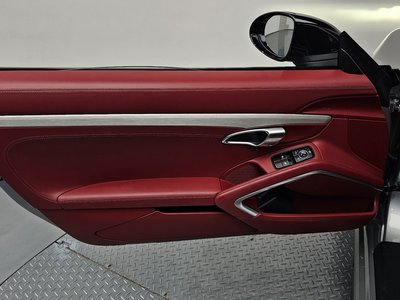 2021 Porsche 718 — миниатюра 14