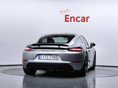 صورة 3 لـ 2021 Porsche 718