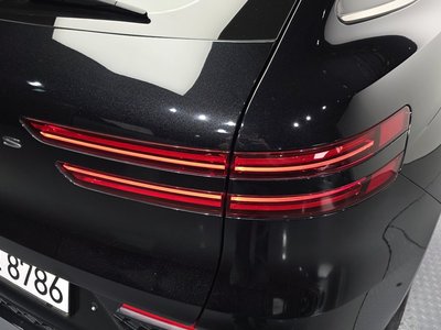 صورة 10 لـ 2021 Genesis GV70