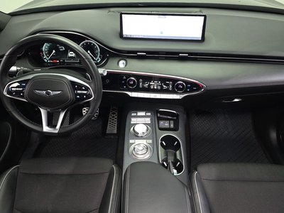 صورة 5 لـ 2021 Genesis GV70