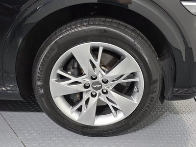صورة 8 لـ 2021 Genesis GV70