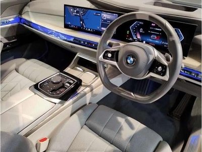 BMW 7 SERIES - 5