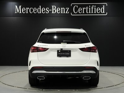 MERCEDES-BENZ GLA - 4