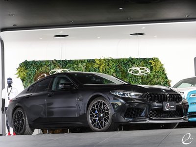 BMW M8 GRAN COUPE - 10