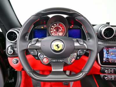 صورة مصغرة 12 لـ 2023 Ferrari PORTOFINO M