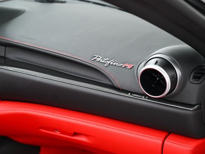 صورة مصغرة 34 لـ 2023 Ferrari PORTOFINO M