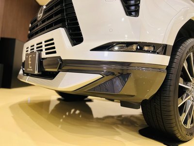 2025 Lexus GX 缩略图 16