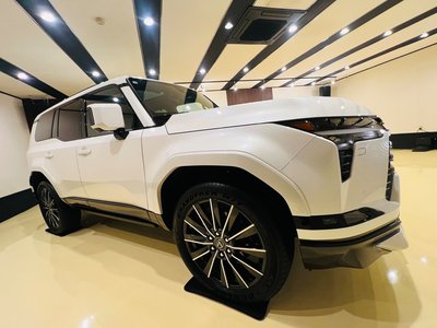 2025 Lexus GX 缩略图 12