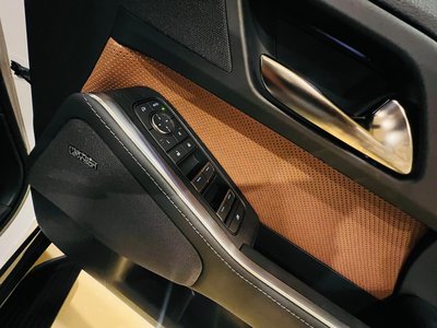 2025 Lexus GX 缩略图 40