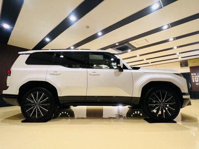 2025 Lexus GX 缩略图 11
