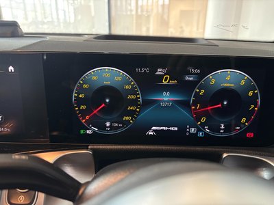 MERCEDES-BENZ GLB AMG - 10