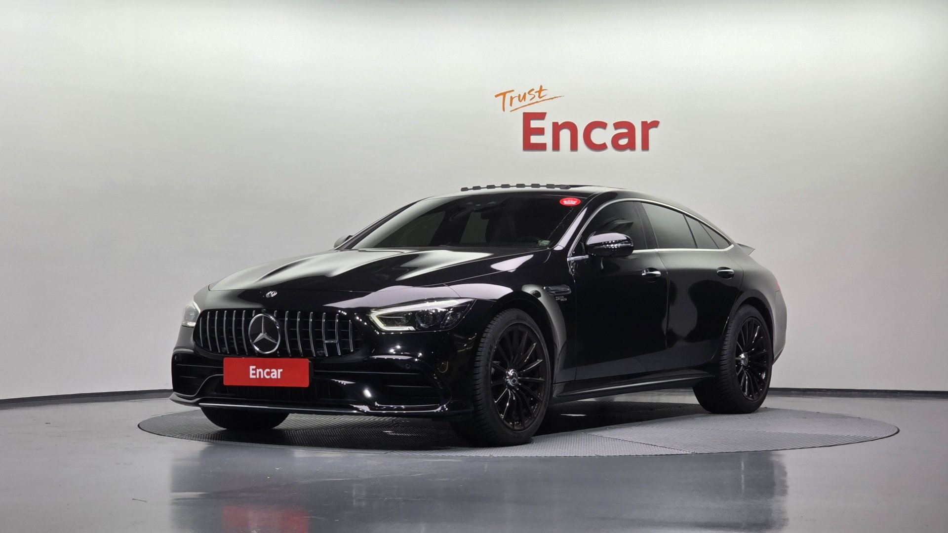 MERCEDES-BENZ GT AMG - View 1