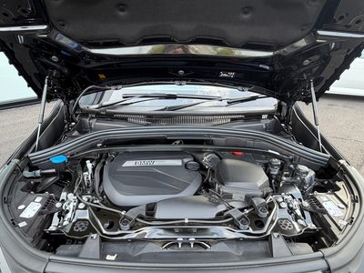 2025 BMW X1 — миниатюра 10