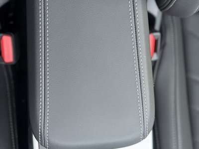 2025 BMW X1 — миниатюра 40
