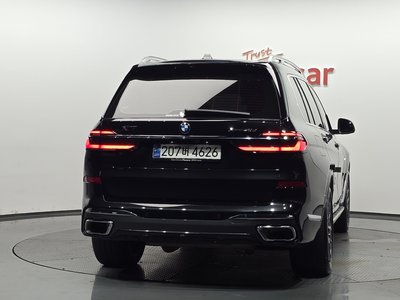 BMW X7 - 4
