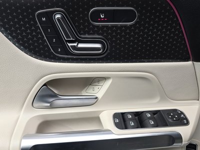 2024 Mercedes-BENZ GLB — миниатюра 29