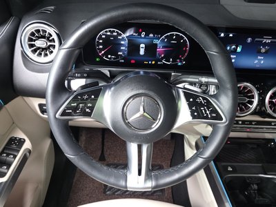 2024 Mercedes-BENZ GLB — миниатюра 20
