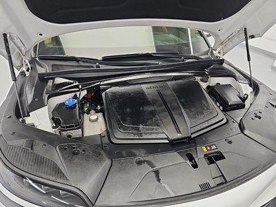 صورة 6 لـ 2022 Genesis GV60